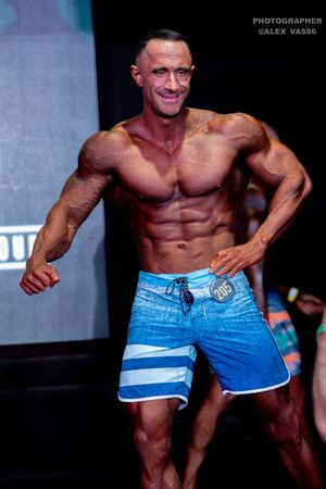 MEN'S PHYSIQUE 179